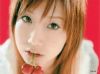 20051117_207_snaps_cute-japanese_girl_with-cherry.jpg